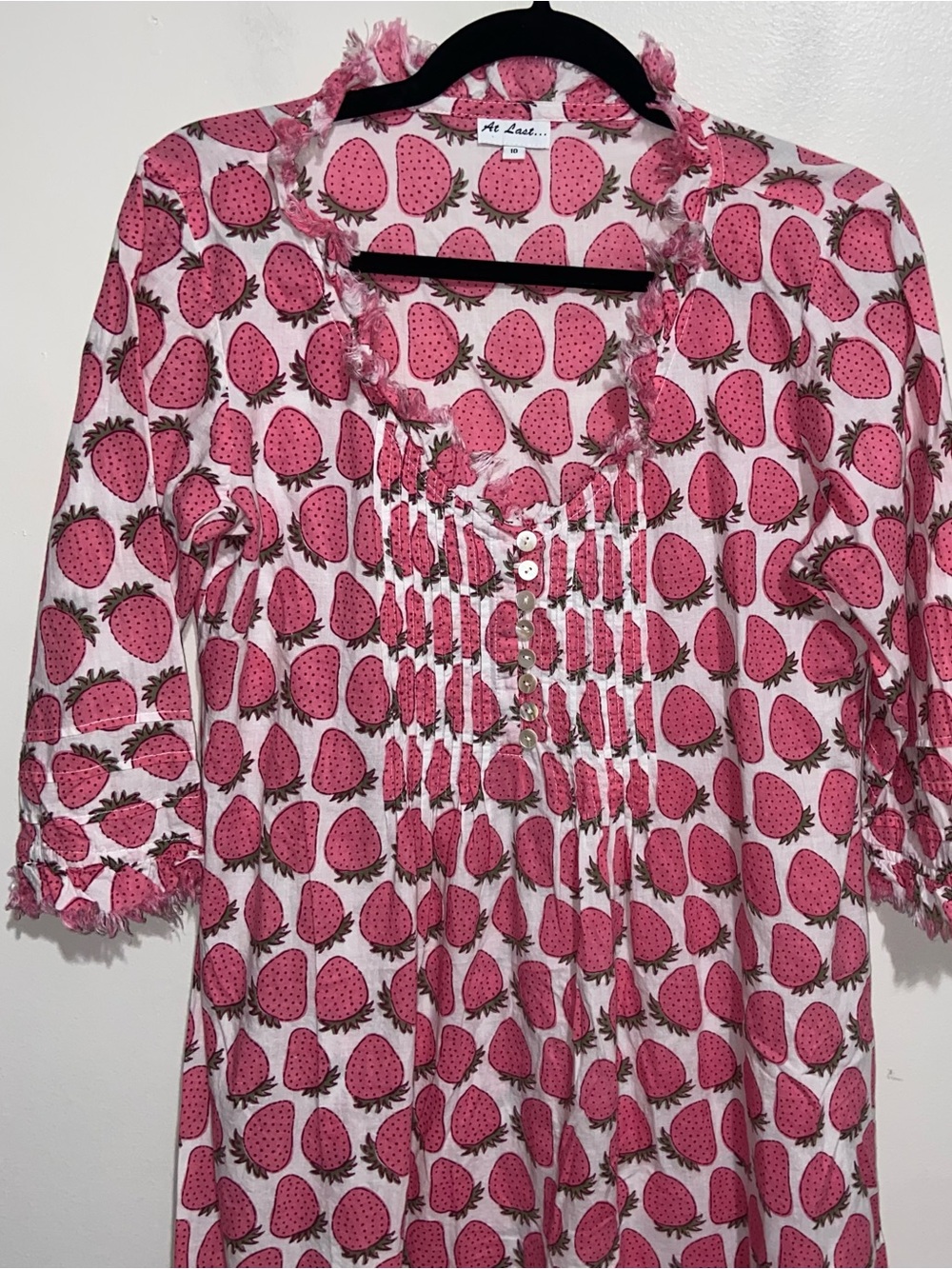 At Last… Dress Womens Size 10 Annabel Strawberry Print Tunic Cottagecore Boho - Picture 3 of 11